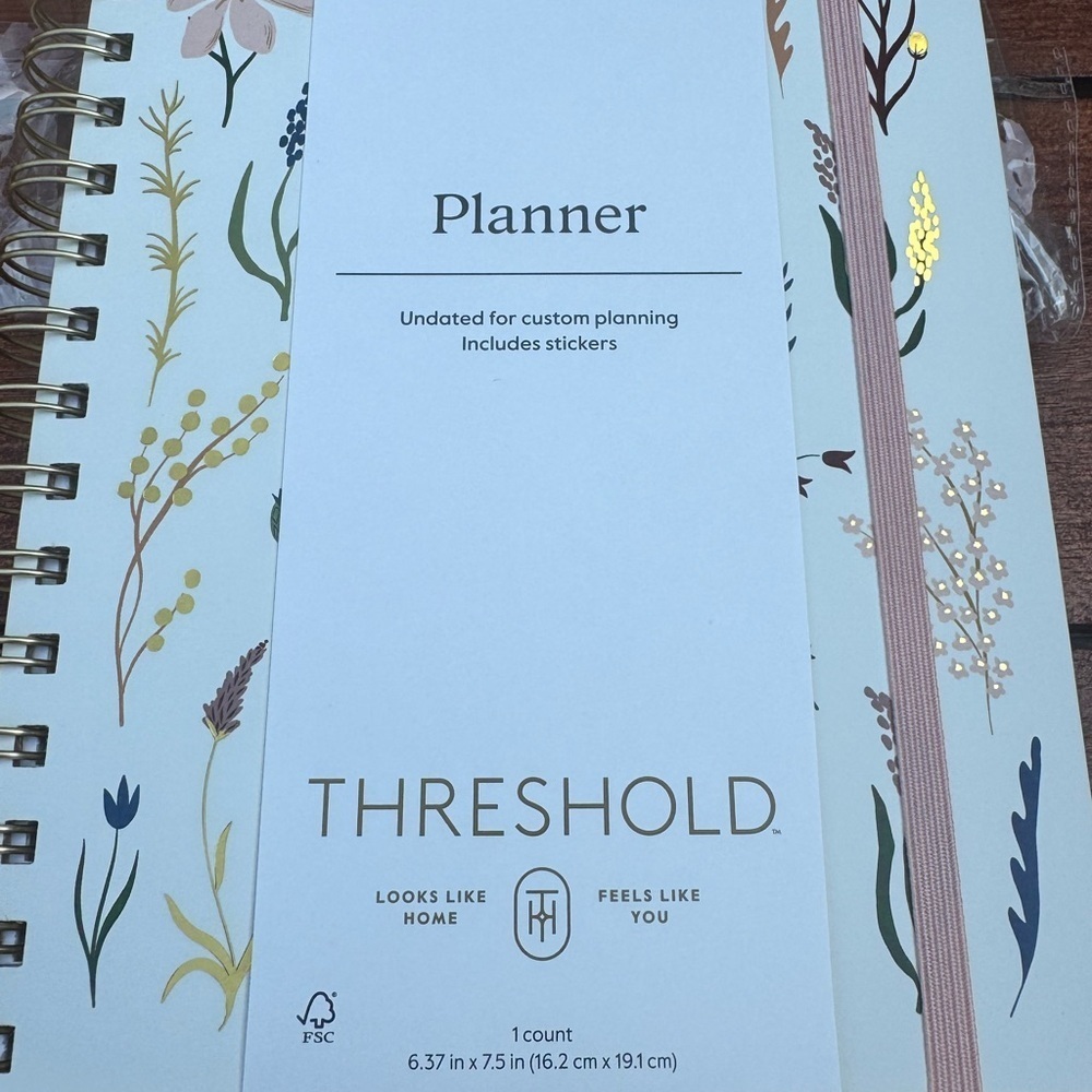 Set Of Two Threshold Floral Planner - Picture 3 of 9